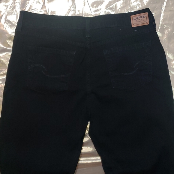Levi's Signature Mid Rise Black Jeans Sz. 14 - Picture 5 of 7
